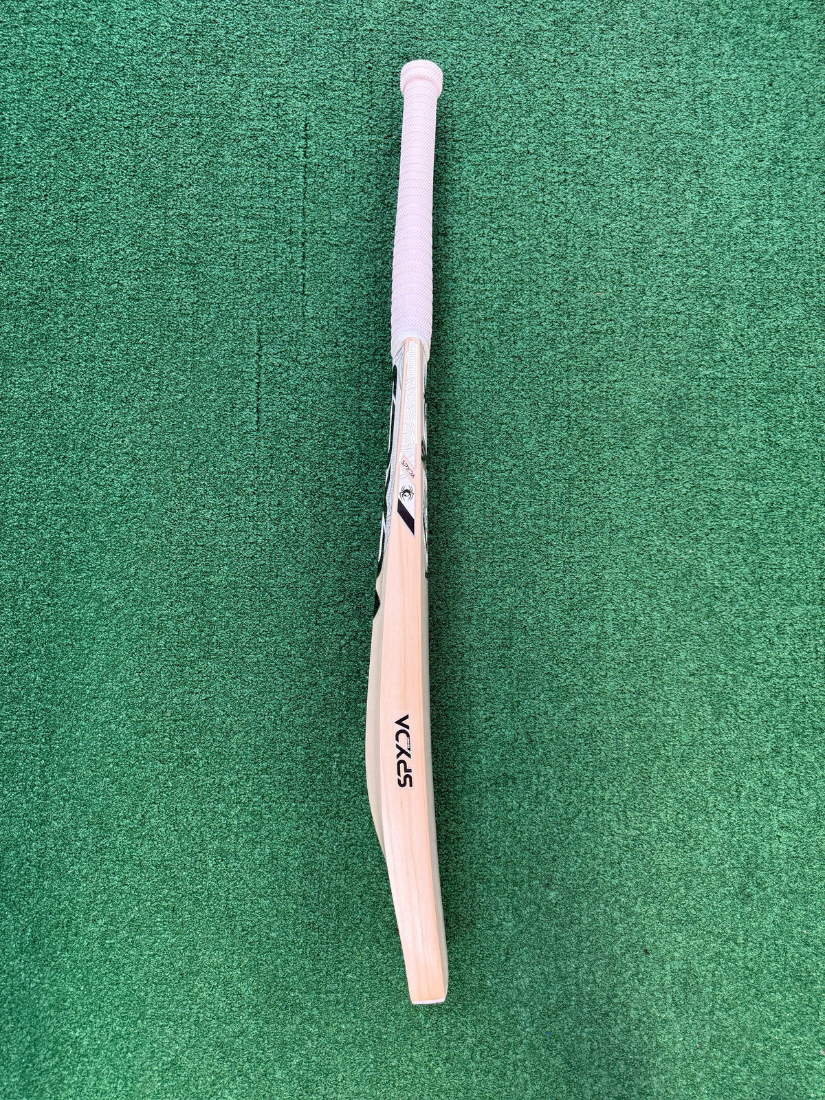 SPYDA Black Players Edition English Willow Cricket Bat – SH - 26/27