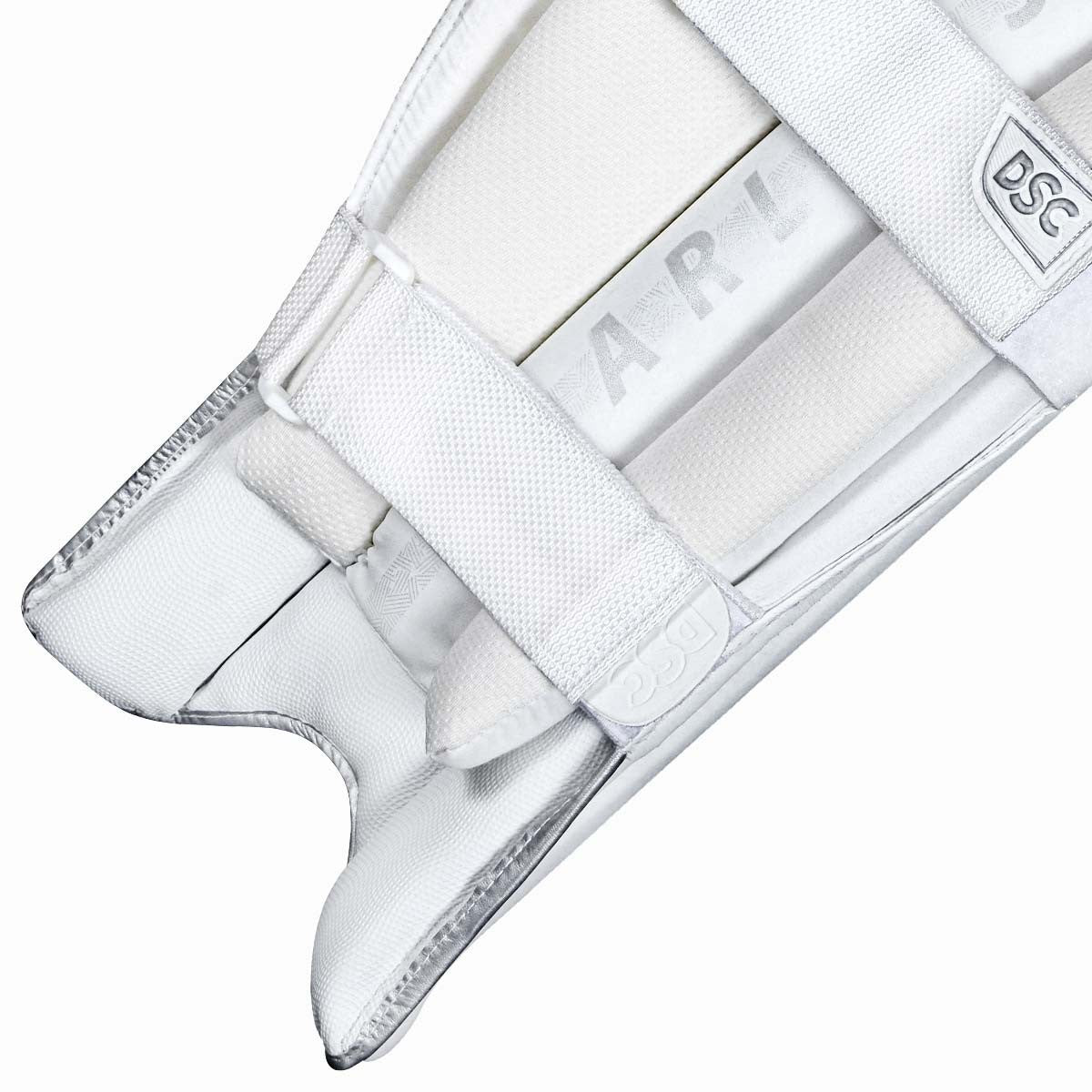 DSC Xlite Limited Edition Batting Leg Guards – Adult RH - 26/27