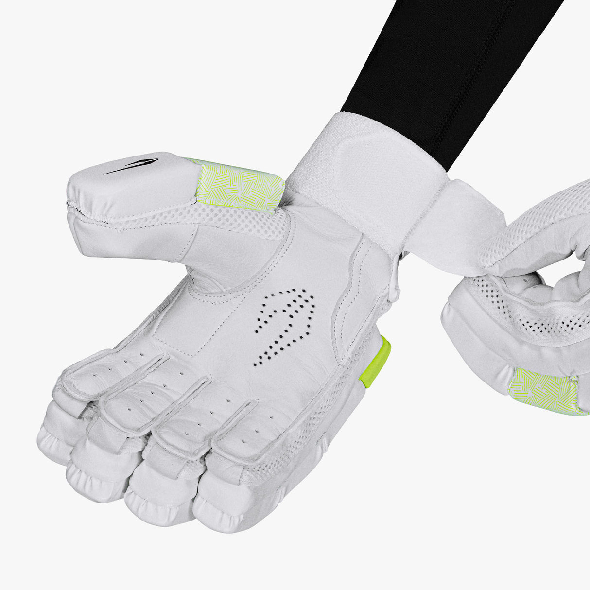 DSC Xlite 35 Cricket Batting Gloves - 25/26
