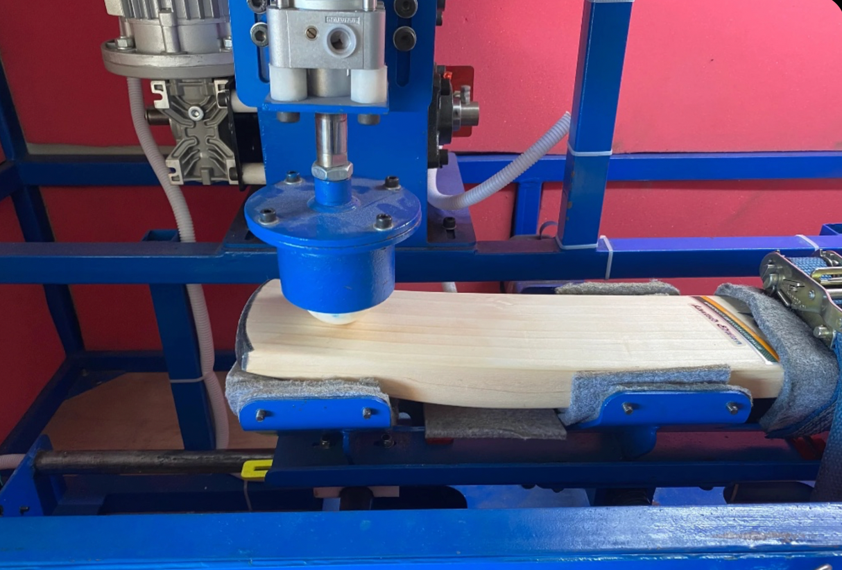 Cricket Bat Knocking in Service