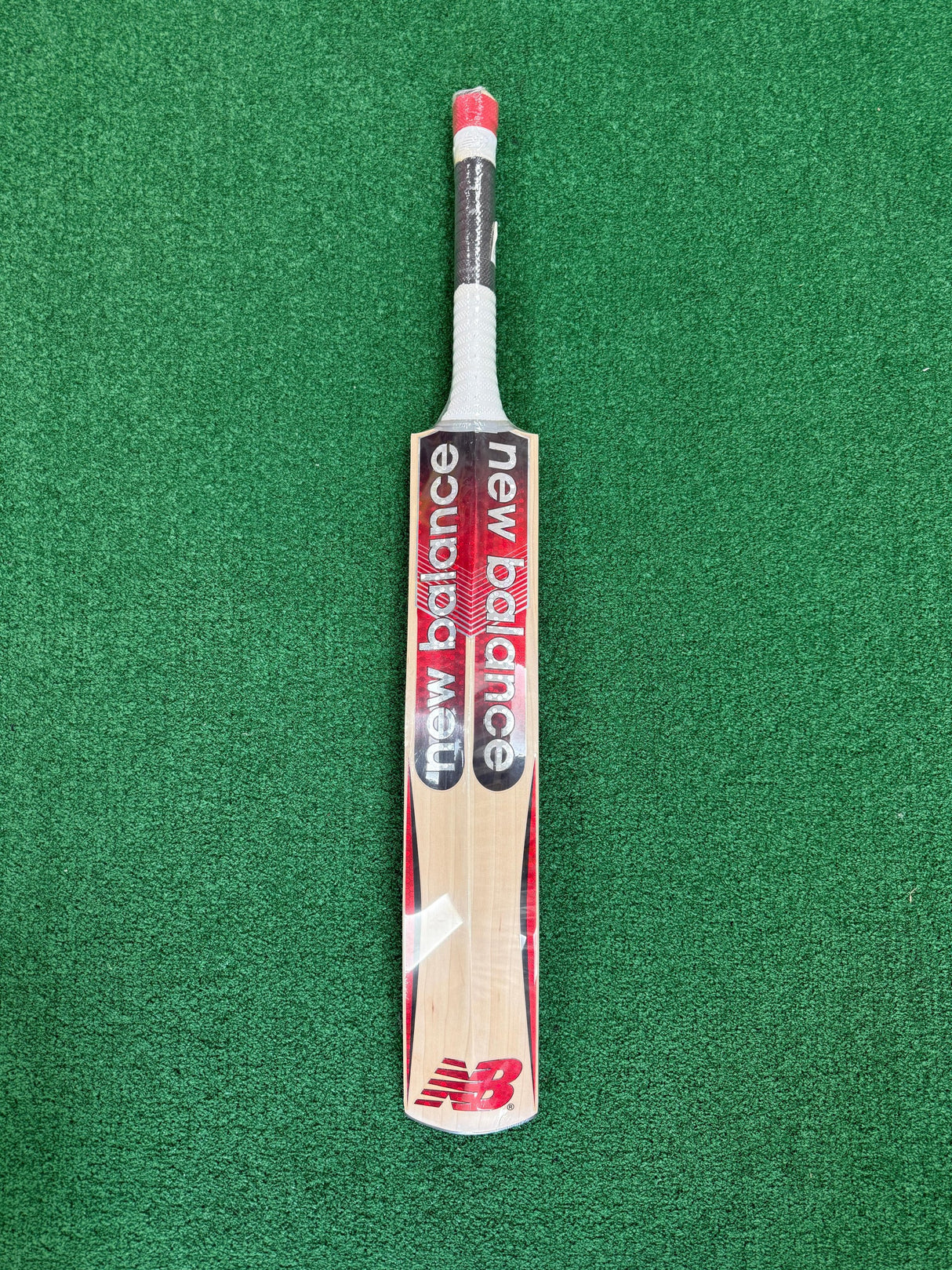 New Balance DC780 English Willow Cricket Bat - SH