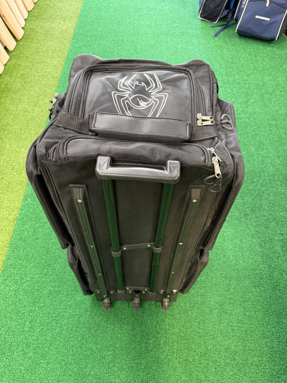 SPYDA Black Players Edition Wheelie Cricket Kit Bag - 26/27