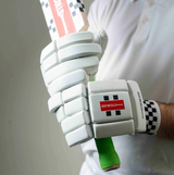 Gray Nicolls Select Cricket Batting Gloves - 26/27