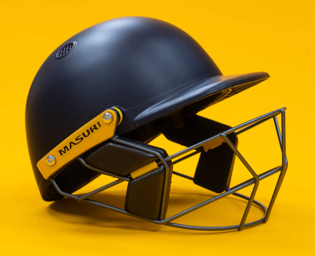 Masuri T Line Plus Steel Cricket Helmet - Junior - Large - 26/27