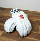 Gray Nicolls Select Cricket Batting Gloves - 26/27