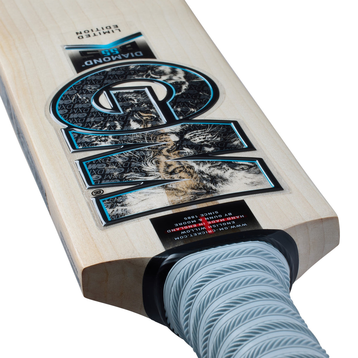 GM Diamond DXM 808 English Willow Cricket Bat – SH - 2026/27