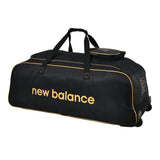 New Balance 800 Cricket Wheelie Bag - 26/27