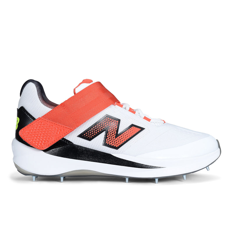 New Balance CK4040 V7 Bowling Cricket Shoe - Steel Spike