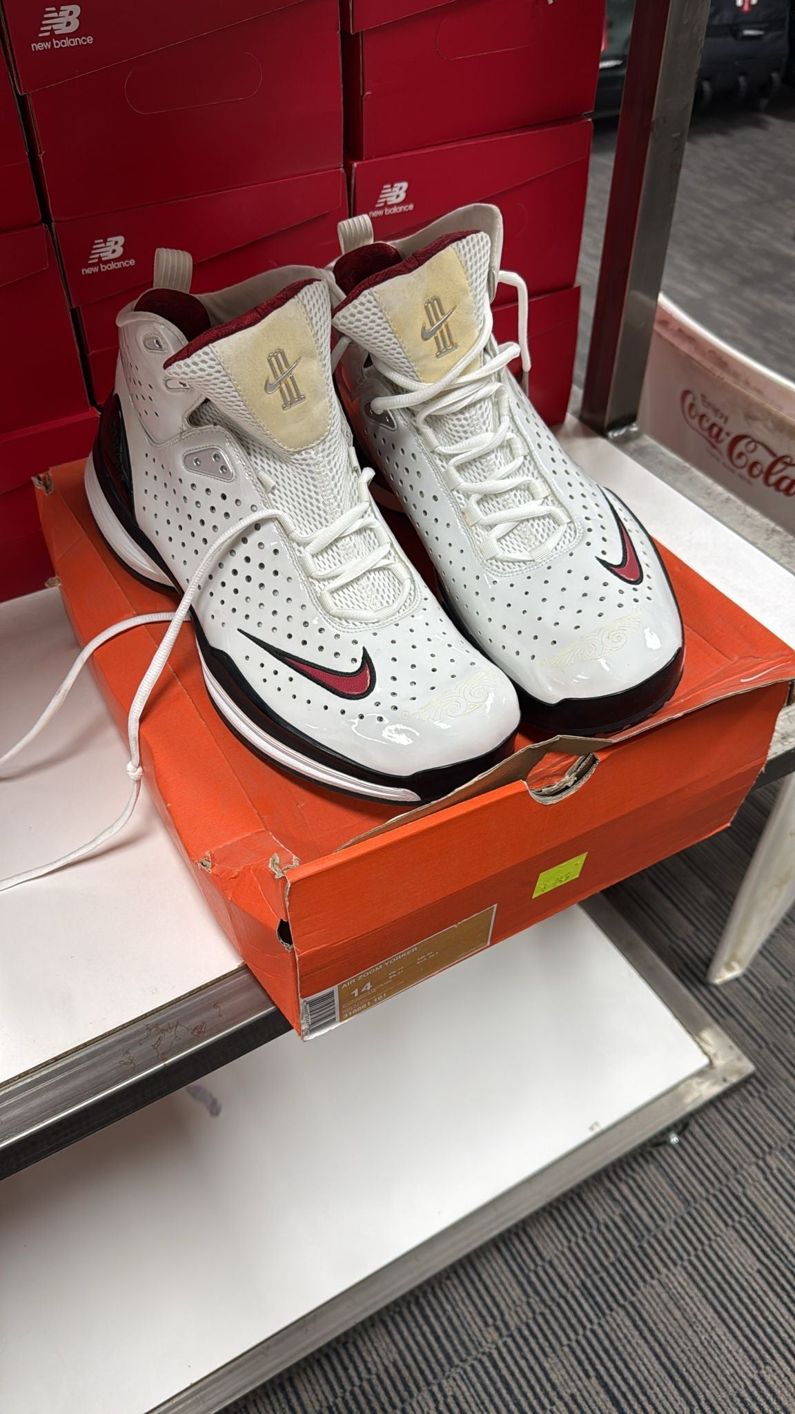 Nike Air Zoom Yorker Men's Cricket Shoes - Steel Spikes - Black/White - US14